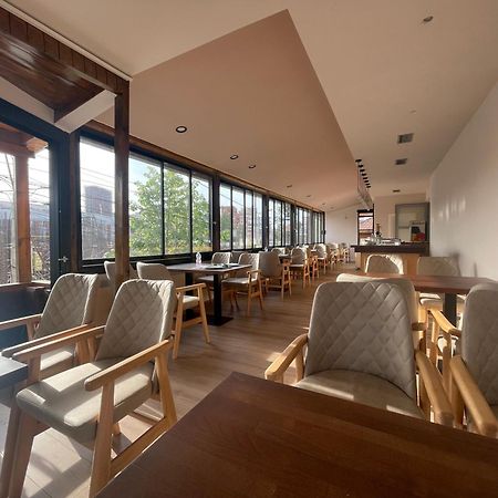 Ladi Rooms Tirana Exterior photo