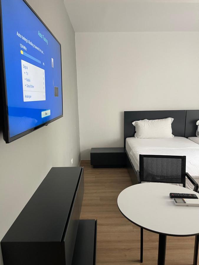 Ladi Rooms Tirana Exterior photo