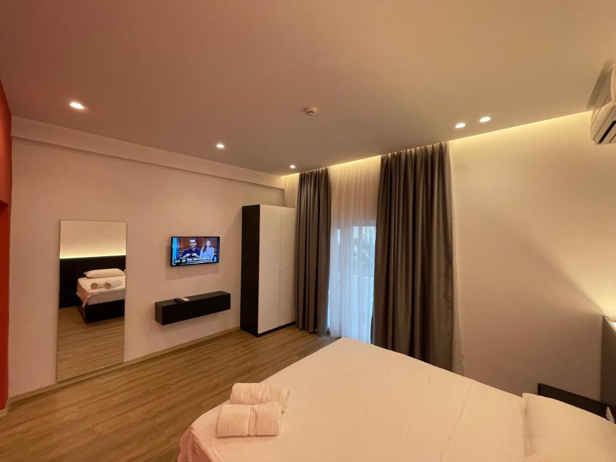 Ladi Rooms Tirana Exterior photo
