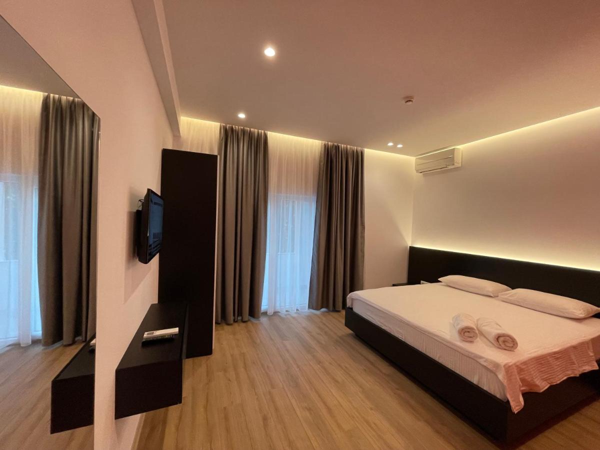 Ladi Rooms Tirana Exterior photo