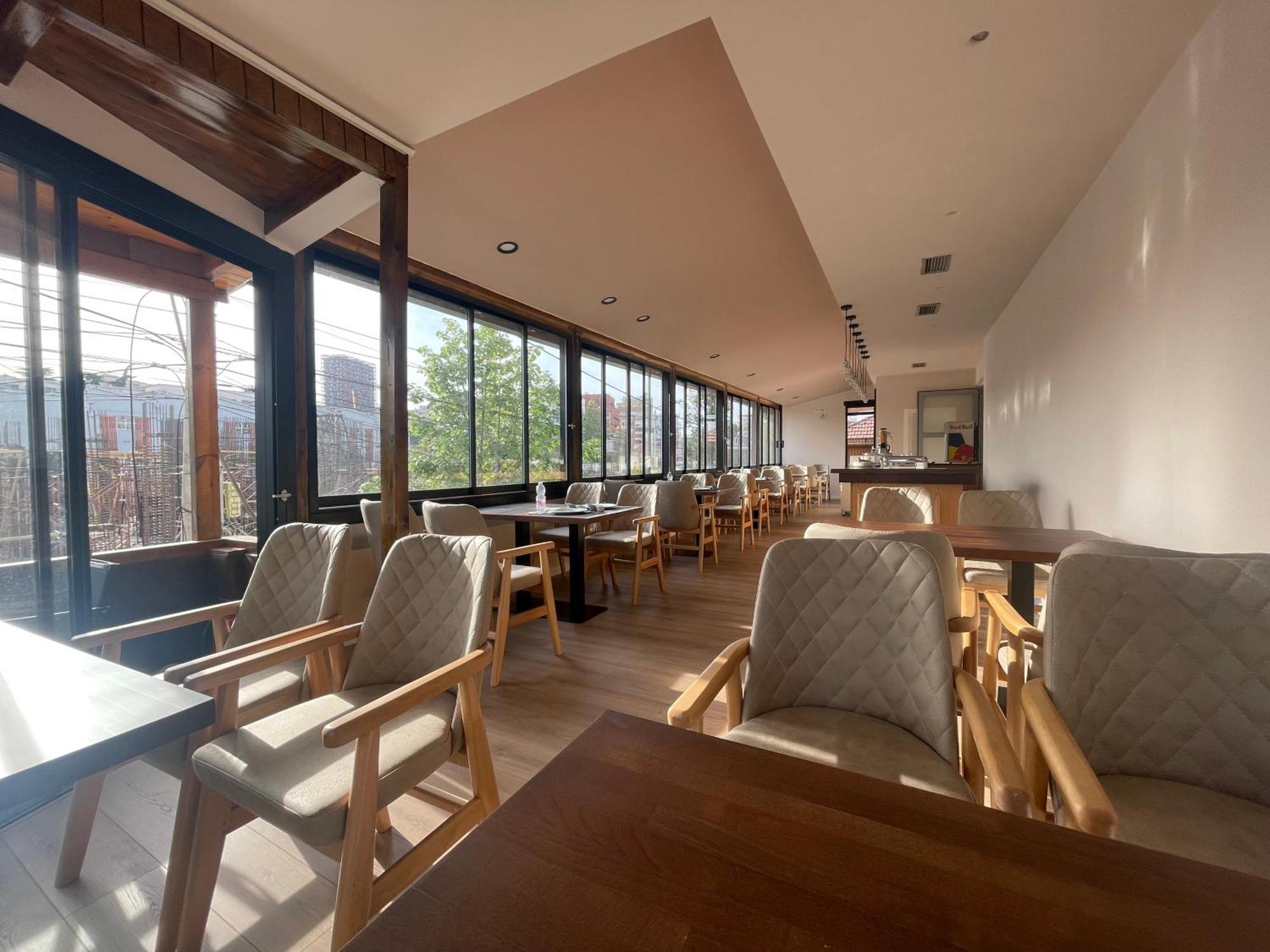 Ladi Rooms Tirana Exterior photo